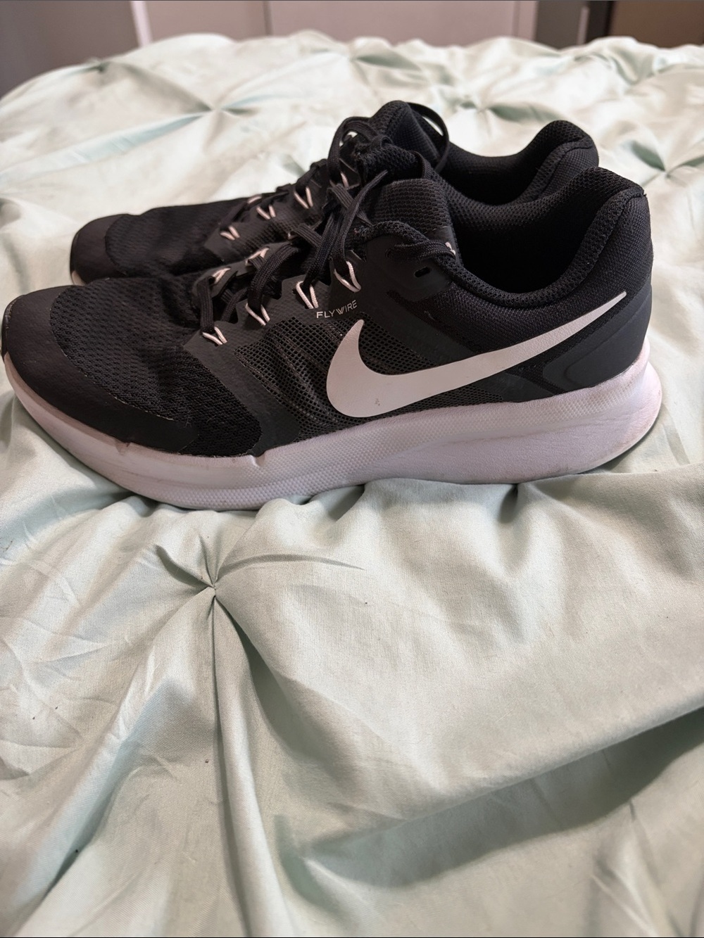 Nike Run Swift 3 Road Running Shoes Size 8